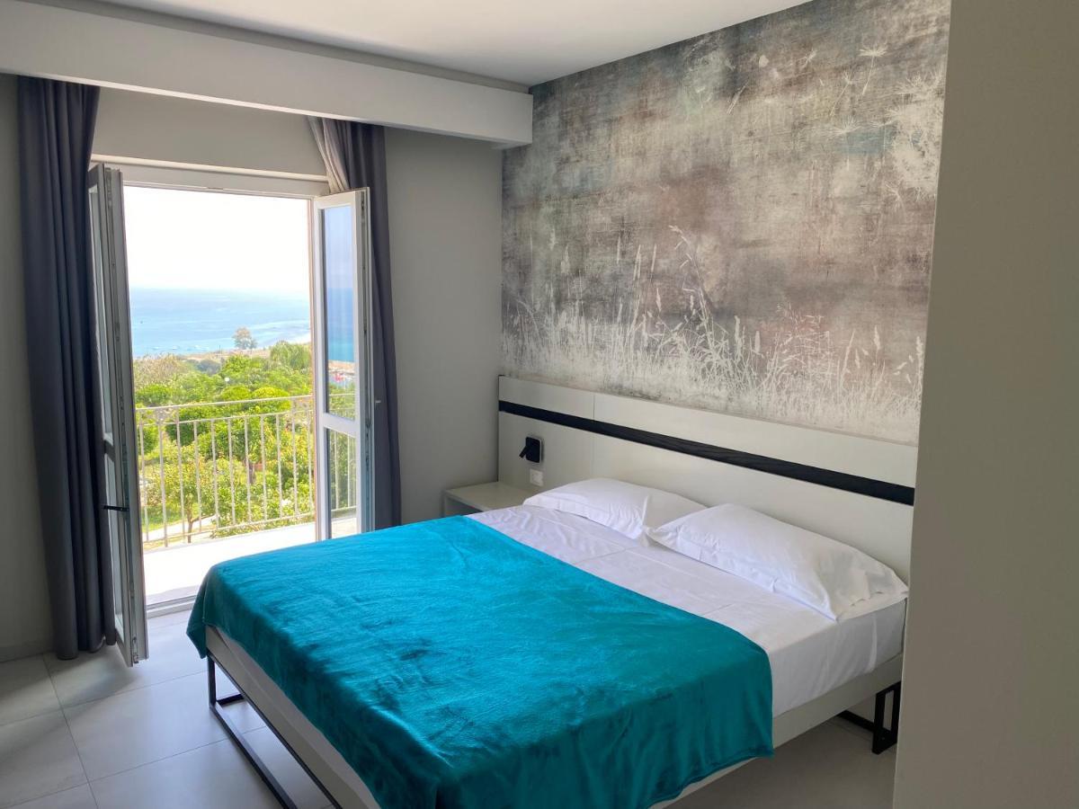 Gabriel Holidays Tropea Extérieur photo